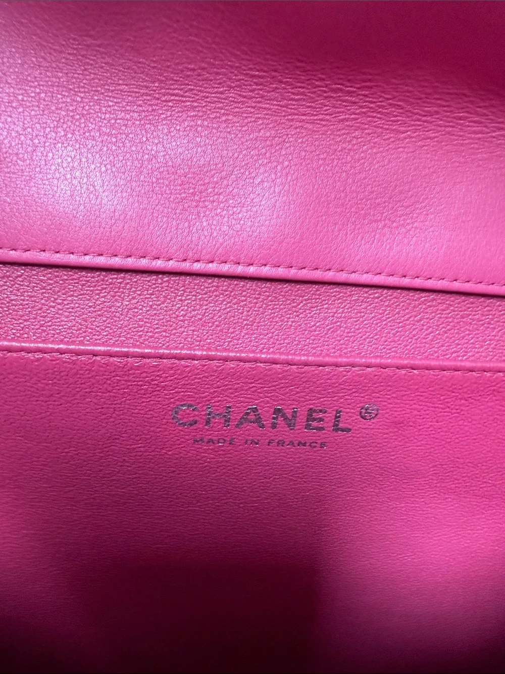 CHANEL guc does